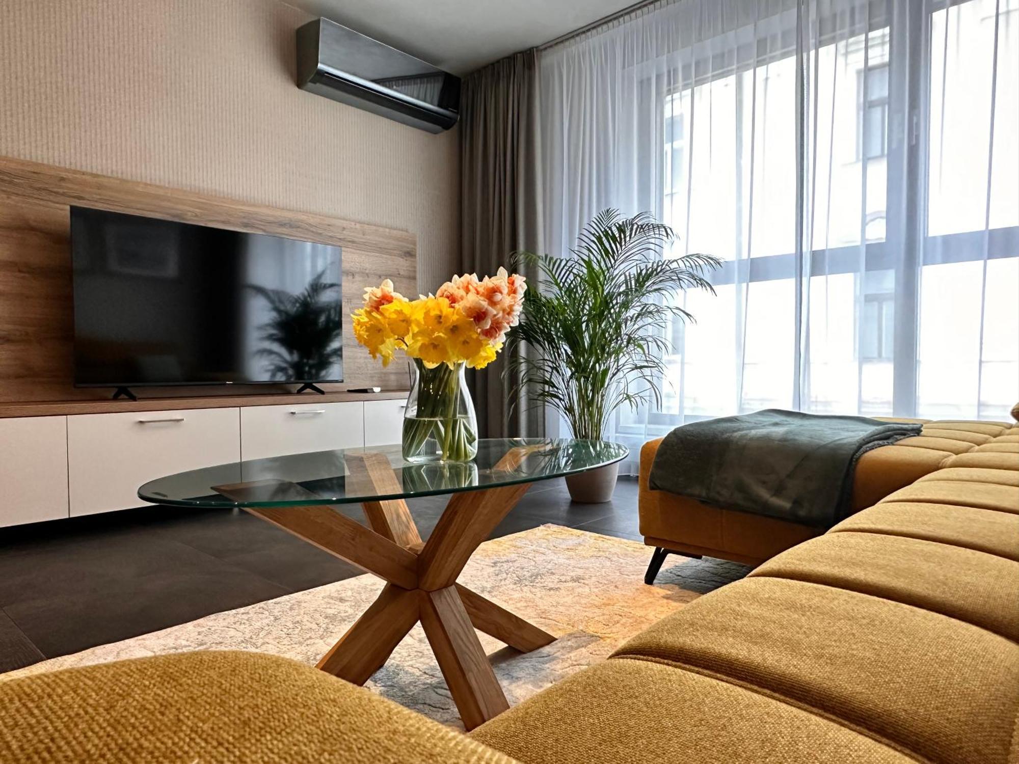 Apartman Leonardo - City Center 트르나바 외부 사진
