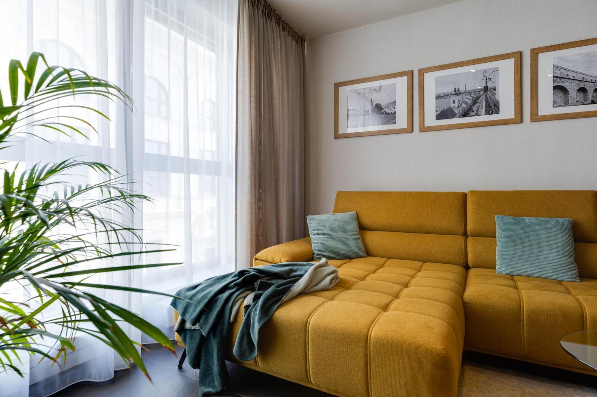 Apartman Leonardo - City Center 트르나바 외부 사진